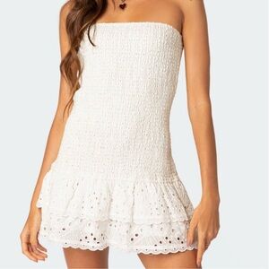 NWT, Edikted Livia Lacey Cotton Scrunch Mini Dress Size M